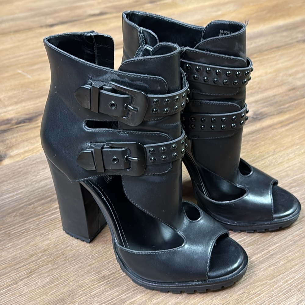 Sandal-boots - Picture 4 of 14
